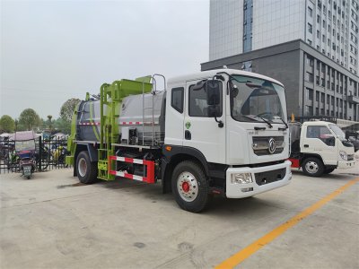 餐廚垃圾車(chē)，收集運(yùn)輸剩飯剩菜泔水垃圾我擔(dān)當(dāng)，干濕分離我本領(lǐng)大